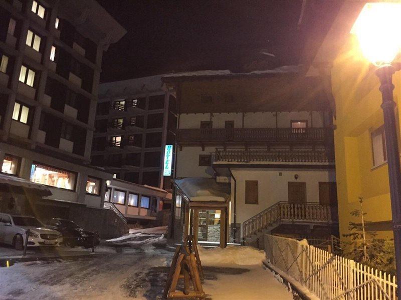 Chateau Des Dames Breuil-Cervinia Buitenkant foto
